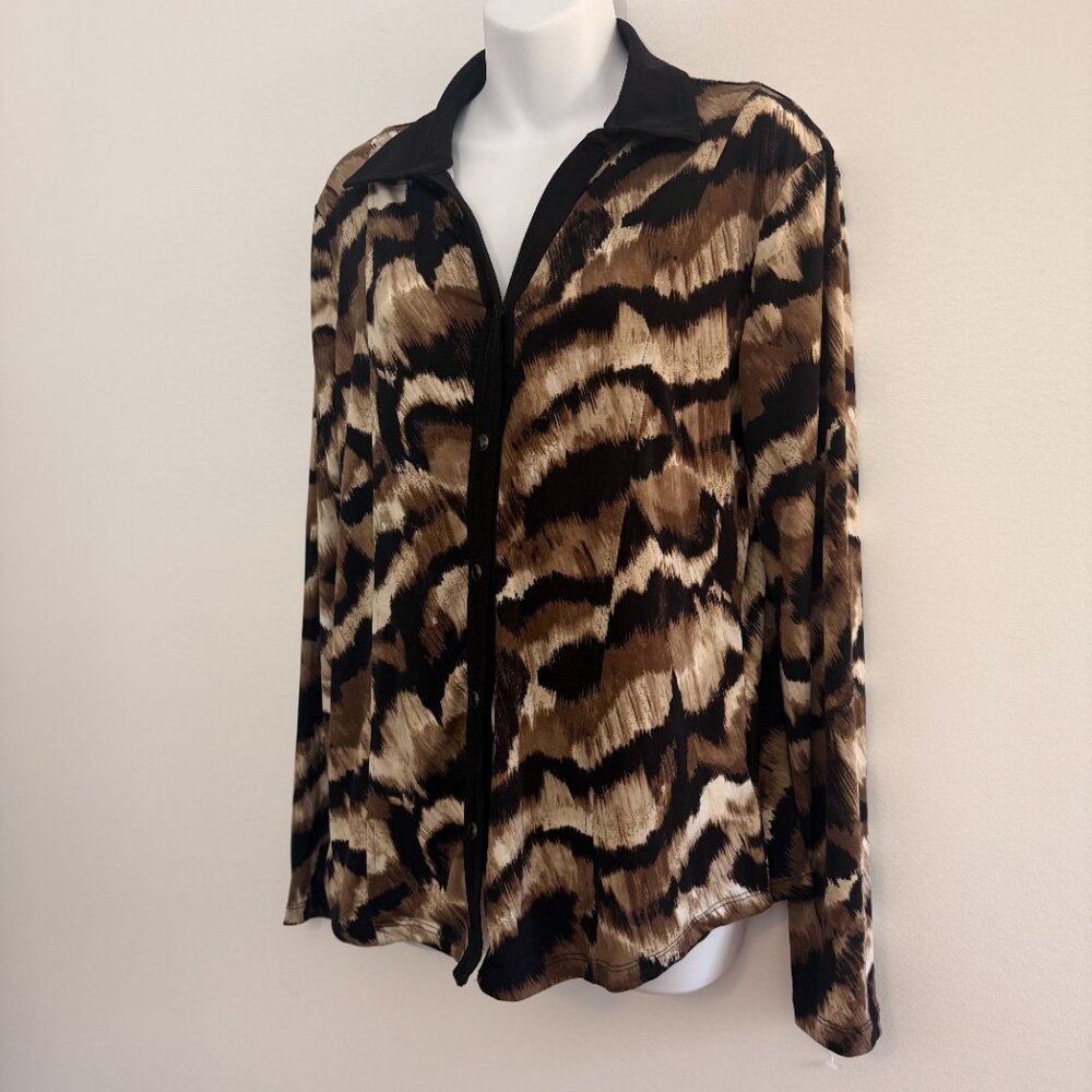 JM Collection Animal Print Snap-Front Blouse | Brown & Black | Size M - Picture 4 of 9